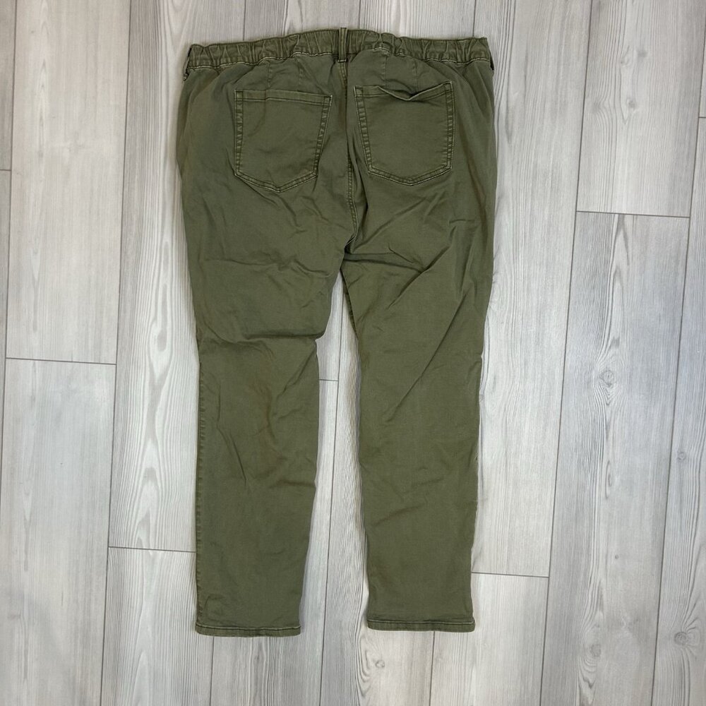 Olive Drawstring Utility Pants - Women - Picture 7 of 10